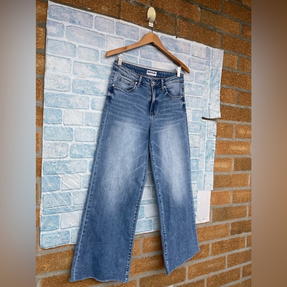 BAYEAS High -Rise Wide Leg Jeans with Frayed Hem size 28 - Picture 2 of 9